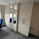 Проживание в семье 1 Luxurious In Family