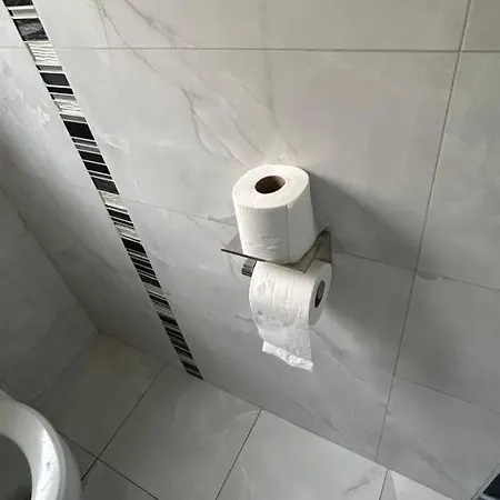 1 Luxurious In Family Проживание в семье